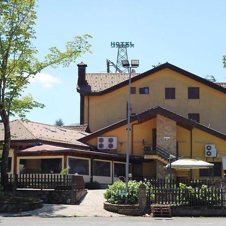 Regina Hotel Pollino モラーノ・カーラブロ エクステリア 写真