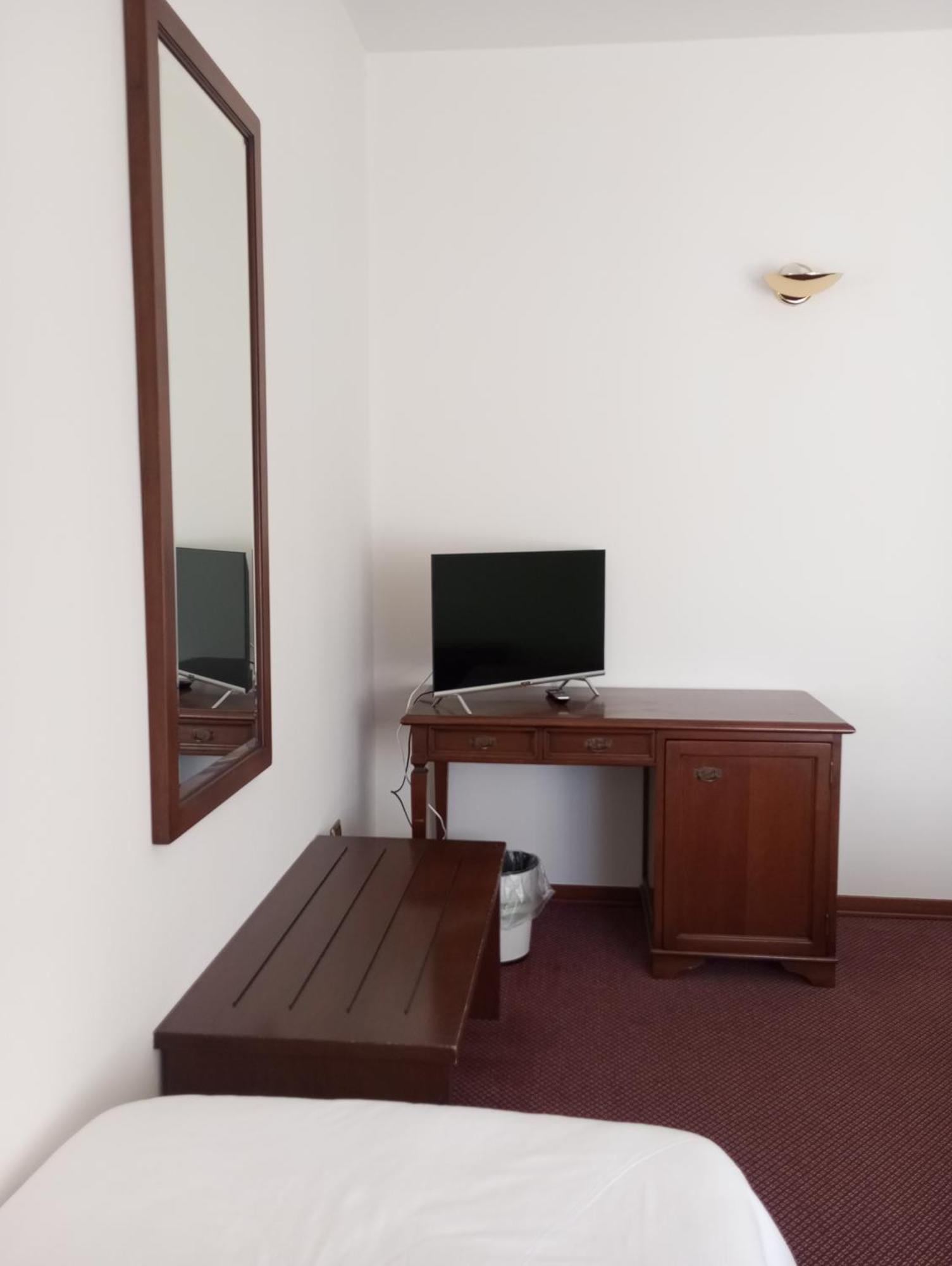 Regina Hotel Pollino モラーノ・カーラブロ エクステリア 写真