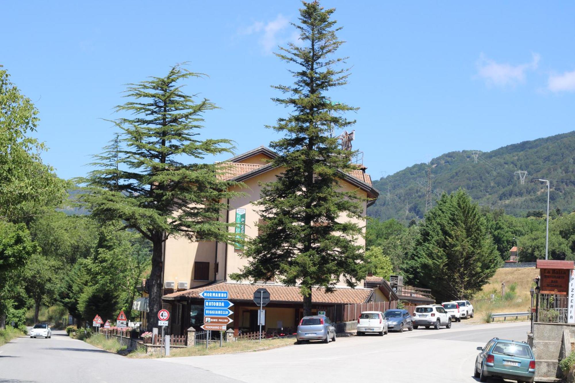 Regina Hotel Pollino モラーノ・カーラブロ エクステリア 写真