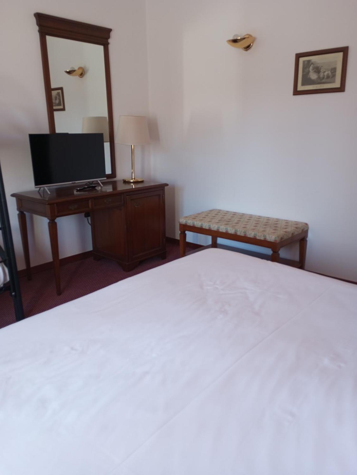 Regina Hotel Pollino モラーノ・カーラブロ エクステリア 写真