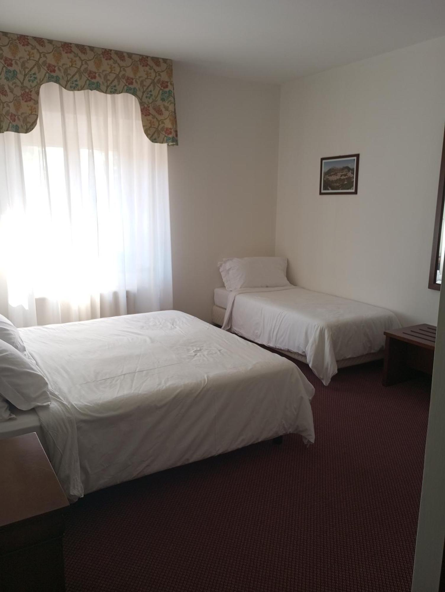 Regina Hotel Pollino モラーノ・カーラブロ エクステリア 写真